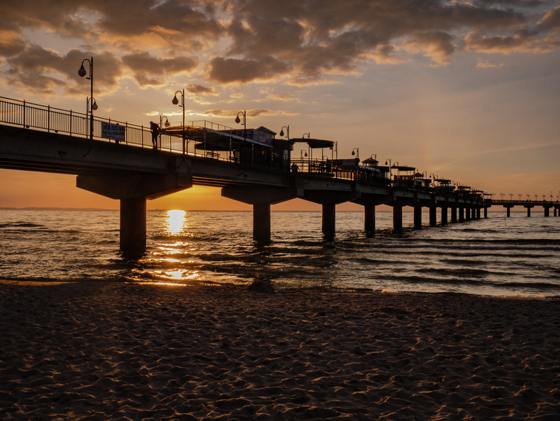 Molo w Międzyzdrojach wieczorem