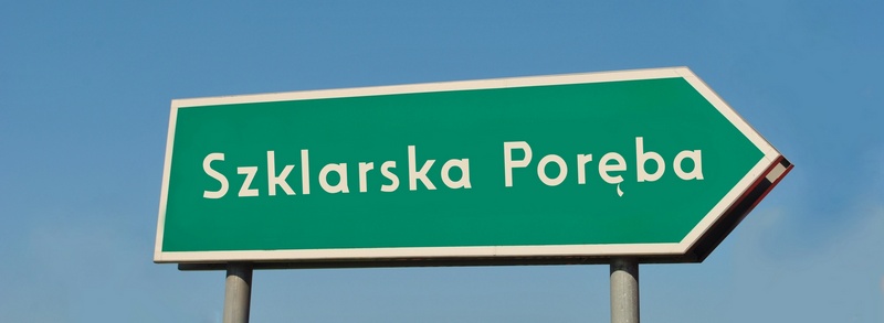 Drogowskaz na Szklarską Porębę