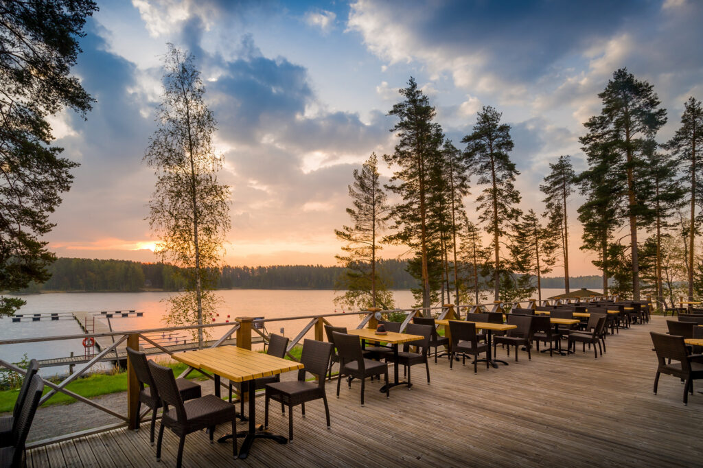 Najlepsze restauracje na Mazurach. Gdzie warto zjeść?