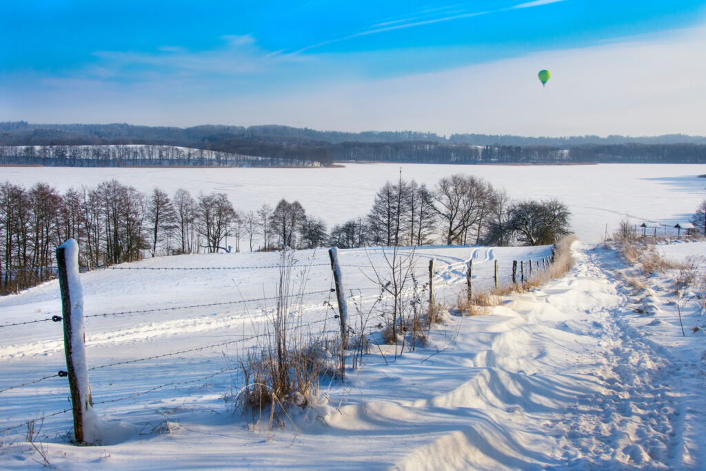 Mazury zimą – gdzie jechać, żeby się nie nudzić?