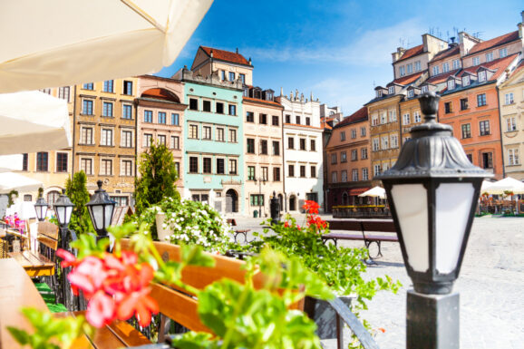 Najlepsze restauracje w Warszawie, które musisz odwiedzić będąc w stolicy