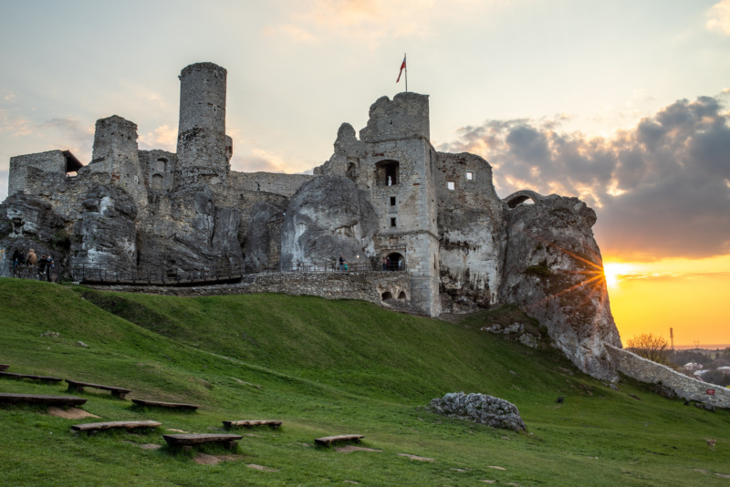 Jedne z najpiękniejszych ruin zamku w Polsce - Ogrodzieniec na Jurze
