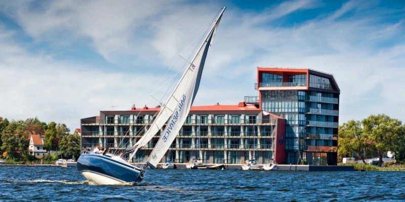 Pięknie położony Hotel Mikołajki Leisure & SPA