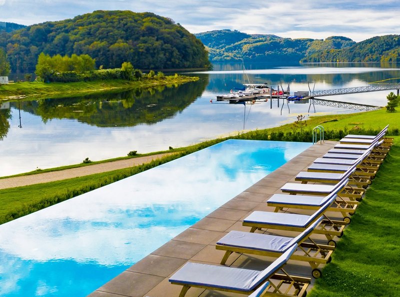Piękny hotel nad jeziorem - Lemon Resort SPA
