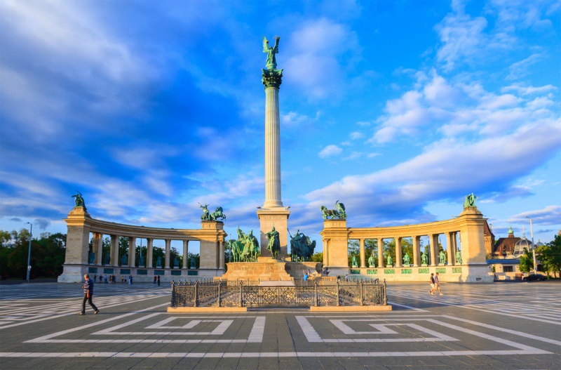  Plac Bohaterów w Budapeszcie
