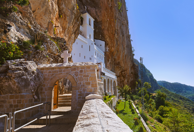 Monaster Ostrog - jedno z najciekawszych miejsc w Czarnogórze