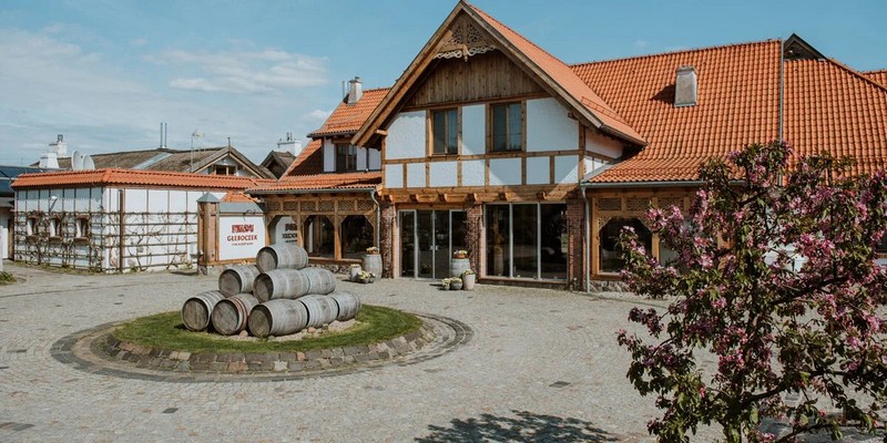 Głęboczek Vine Resort & SPA - hotel z winnicą i Piwnicą Win