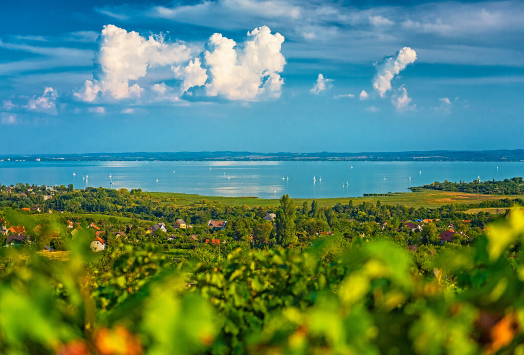 Gdzie nad Balaton? Najlepsze miejsca na wypoczynek i atrakcje w okolicy