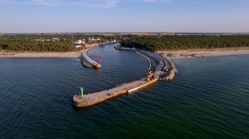 Port morski w Mrzeżynie
