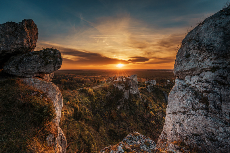 Zachód słońca na Szlaku Orlich Gniazd