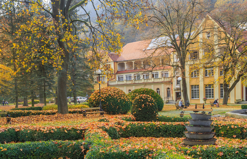 Jesienny Park Zdrojowy w Dusznikach-Zdroju
