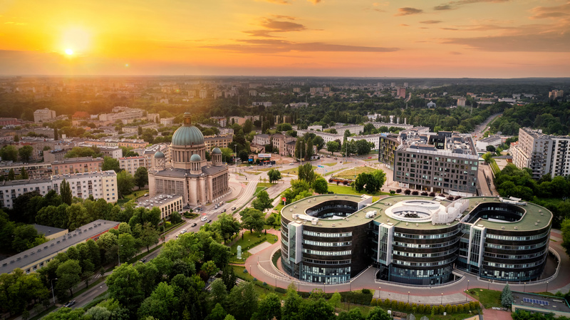 Panorama Łodzi o zachodzie słońca