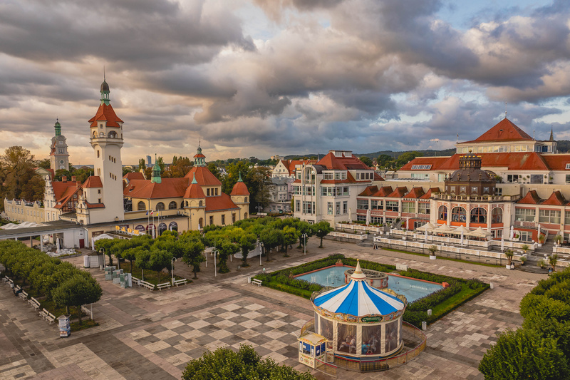 Widok Placu Zdrojowego w Sopocie