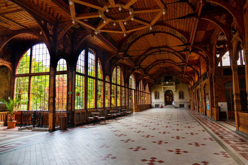 Wnętrze drewnianej części domu zdrojowego w Świeradowie-Zdroju