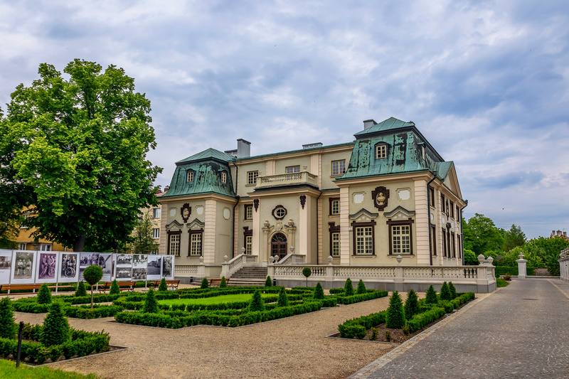 Letni Pałac Lubomirskich w Rzeszowie