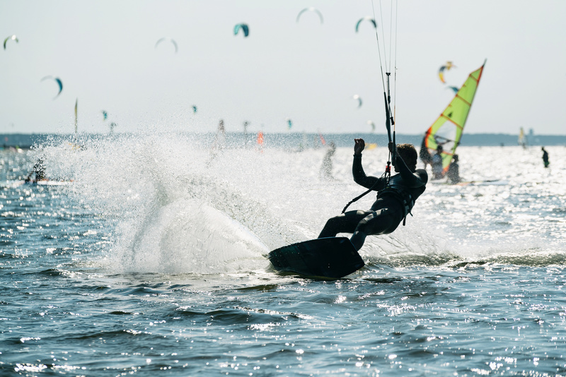 Kitesurfing w Zatoce Puckiej