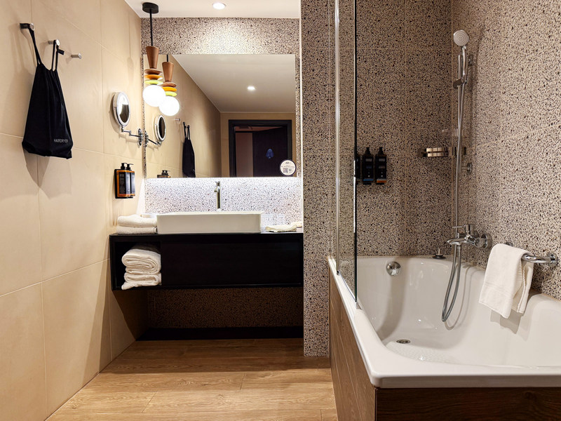 Łazienka w hotelu Mercure Szczyrk