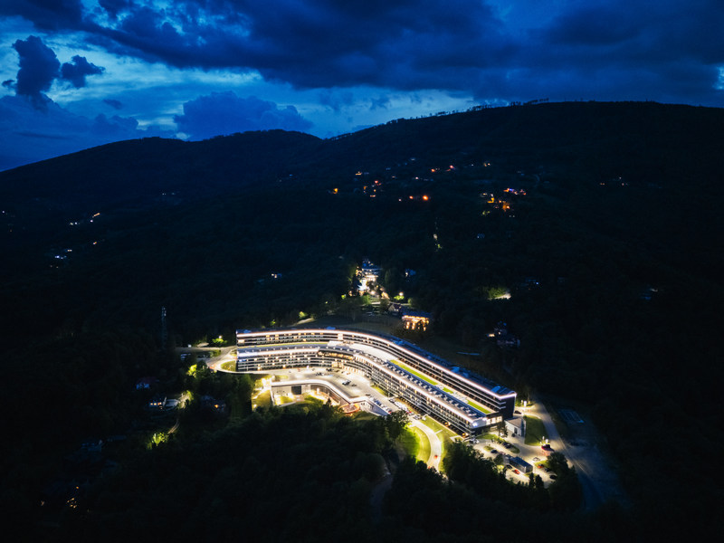 Mercure Szczyrk - hotel w Szczyrku z widokiem na góry