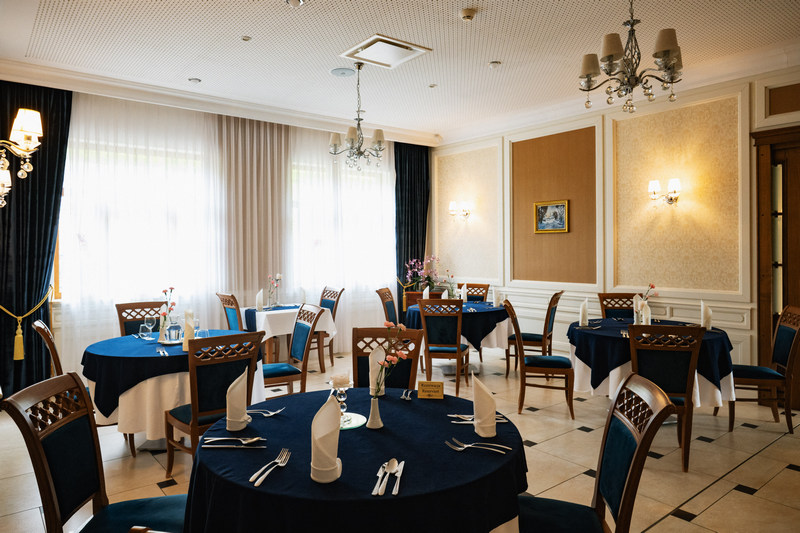 Restauracja a'la carte w hotelu Buczyński