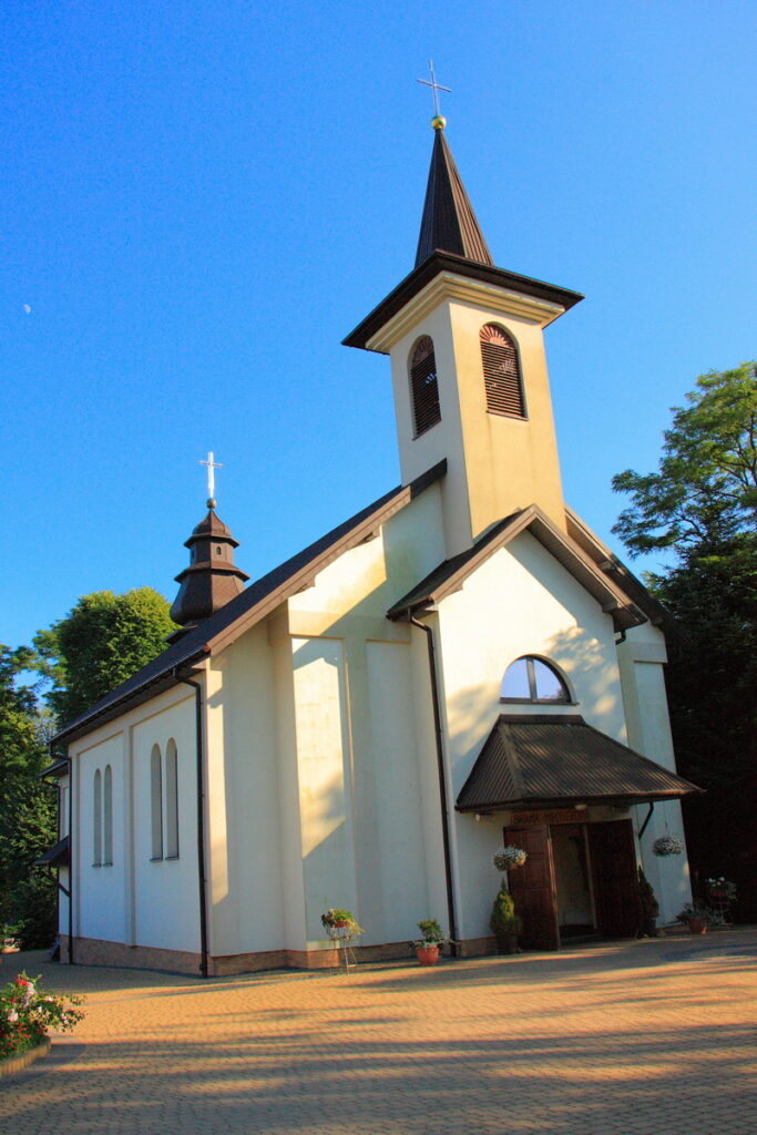 Sanktuarium Matki Bożej Pięknej Miłości w Polańczyku