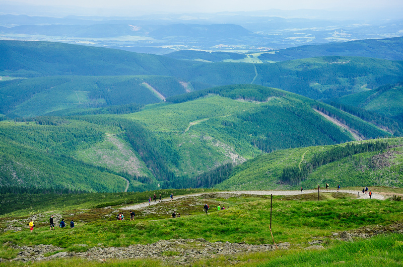 Widok ścieżek w czeskich Karkonoszach