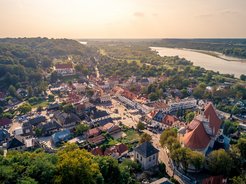 Widok Kazimierza Dolnego i rzeki Wisły