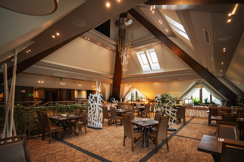Restauracja bufetowa w hotelu Czarny Groń