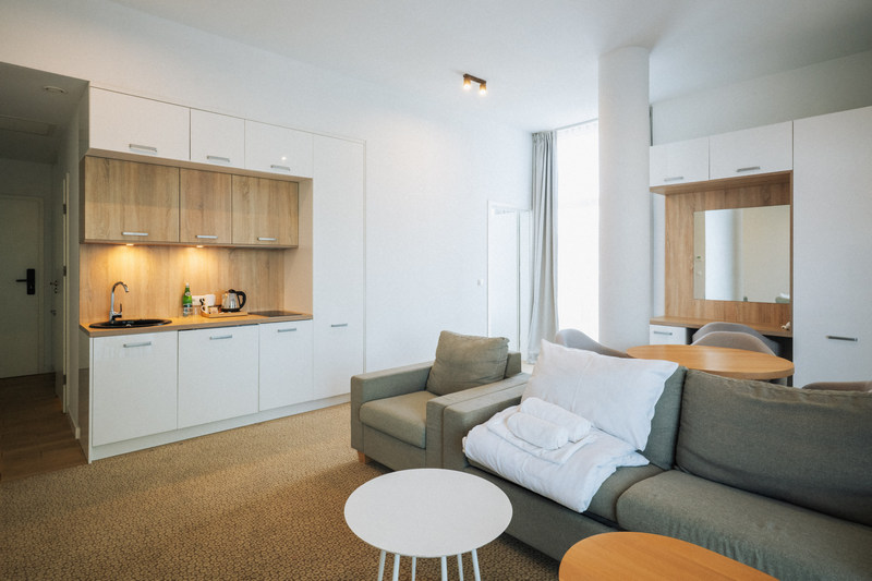 Aneks kuchenny w apartamencie w Mielnie