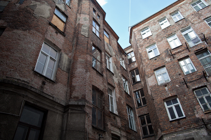 Stare kamienice w Warszawie