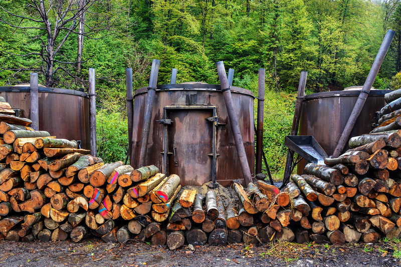 Bieszczadzkie retorty - piece do wypalania węgla drzewnego