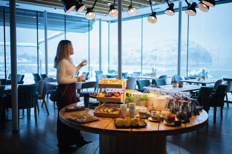 Restauracja w hotelu nad Jeziorem Rożnowskim