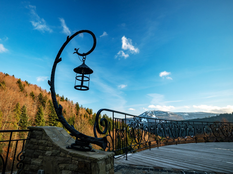 Hotel w Szczyrku z widokiem na góry