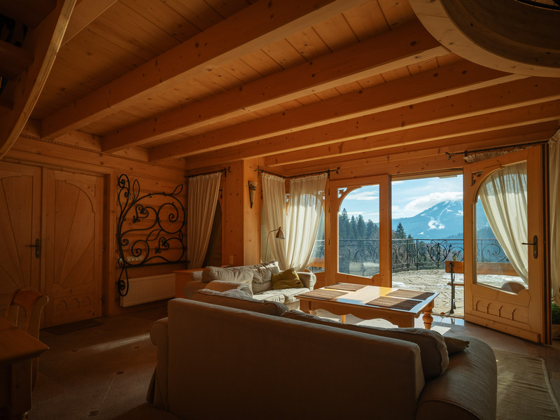 Domek z widokiem na góry w Szczyrku