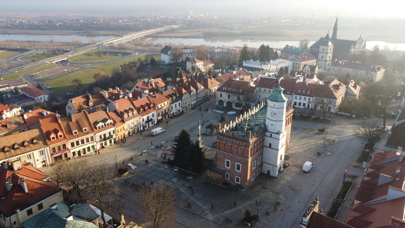 Sandomierz wczesną wiosną