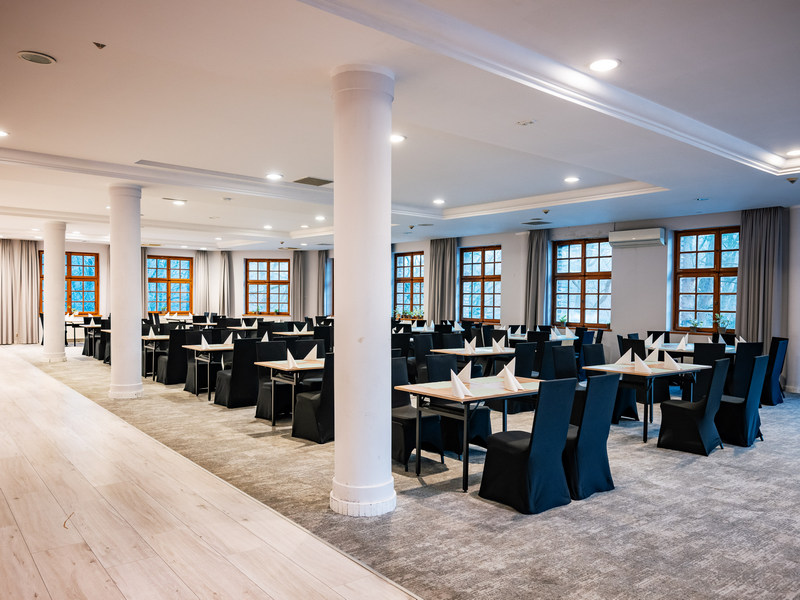 Restauracja w Dolinie Charlotty