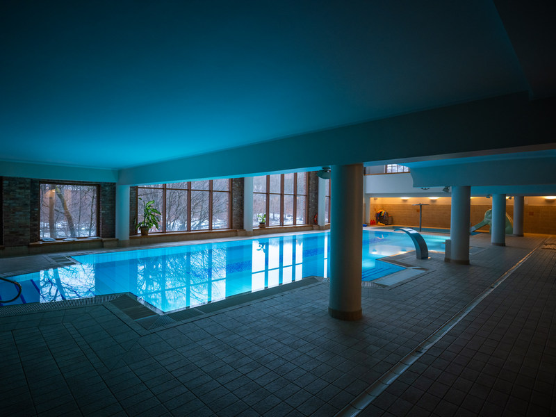 Basen w Dolinie Charlotty