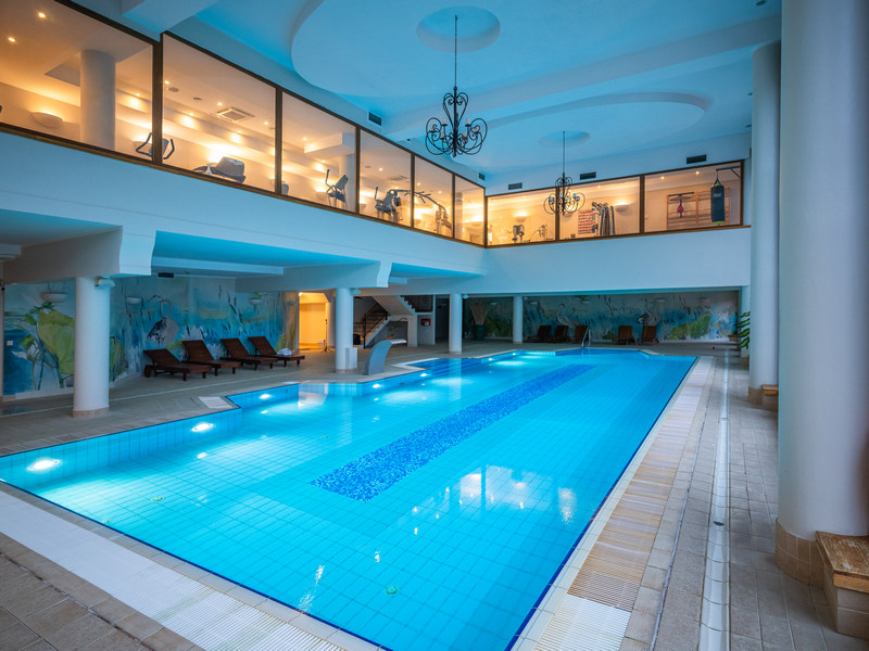 Basen w Dolinie Charlotty