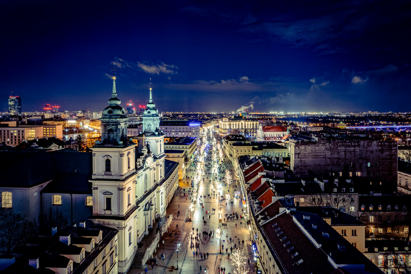 Krakowskie Przedmieście nocą widok z góry