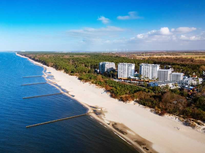 Porta Mare Active & Spa Resort w Pobierowie przy plaży