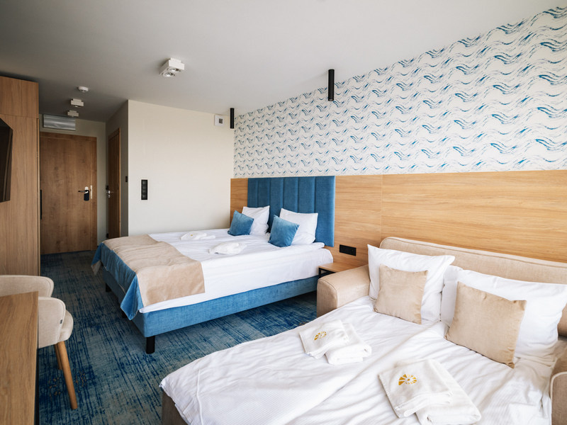 Pokój dla rodziny z dziećmi w hotelu nad morzem