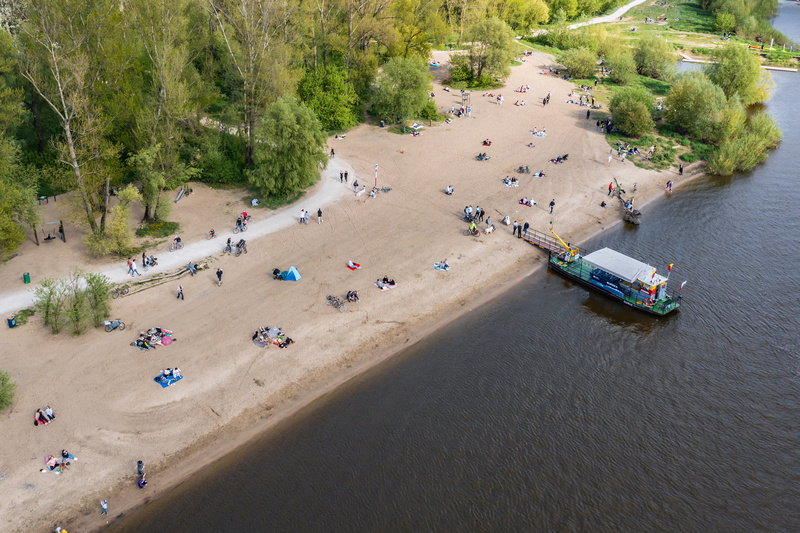 Tramwaj wodny na Plaży Saskiej