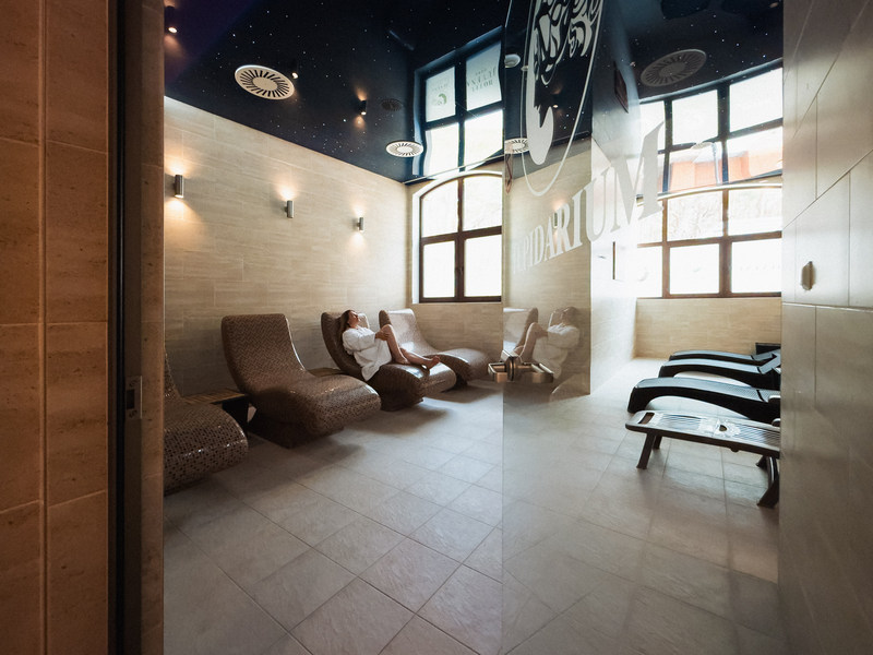 Aga z Ahoj! Przygodo relaksująca się w hotelowym hammamie