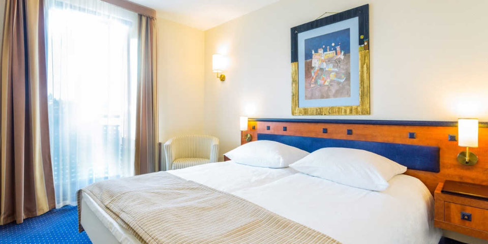 Hotel Qubus Zielona Góra oferuje swoim gościom komfortowe pokoje