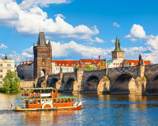 Będąc w Pradze nie można pominąć Mostu Karola