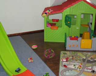 Przygotowano także pokój zabaw dla najmłodszych gości