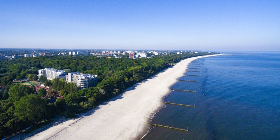 Diune Hotel & Resort jest położony w otoczeniu zieleni tuż przy szerokiej plaży