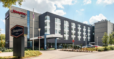 Hampton by Hilton Warsaw Airport - hotel w dzielnicy biznesowej