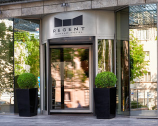 Regent Warsaw to wysoko ceniony, luksusowy hotel w Śródmieściu