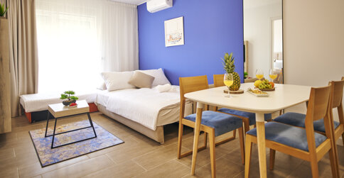 Arancini Residence oferuje klimatyzowane apartamenty w nadmorskim miasteczku