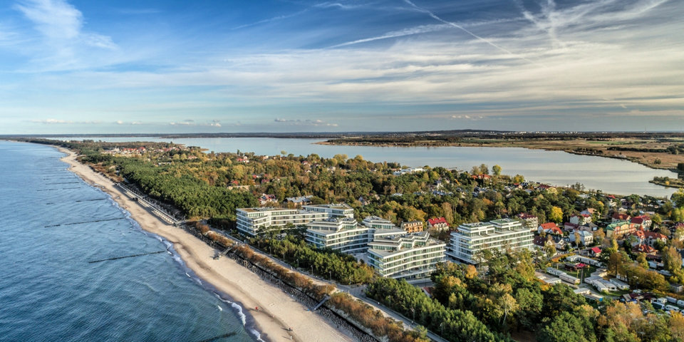 Kompleks apartamentów Dune Beach Resort znajduje się w Mielnie